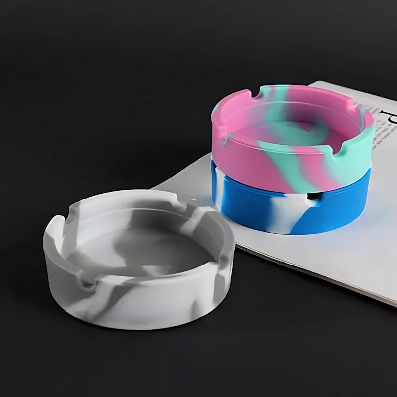 Silicone Ashtray - Shatterproof, Glow-in-Dark, Easy Clean for Indoor/Outdoor, Home, Bar, Hotel Use