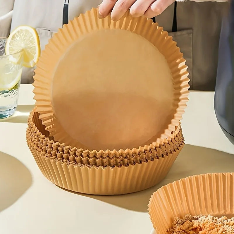 50pcs fifty disposable round baking parchment papers. a large, convenient quantity of non-stick liners for oven use.