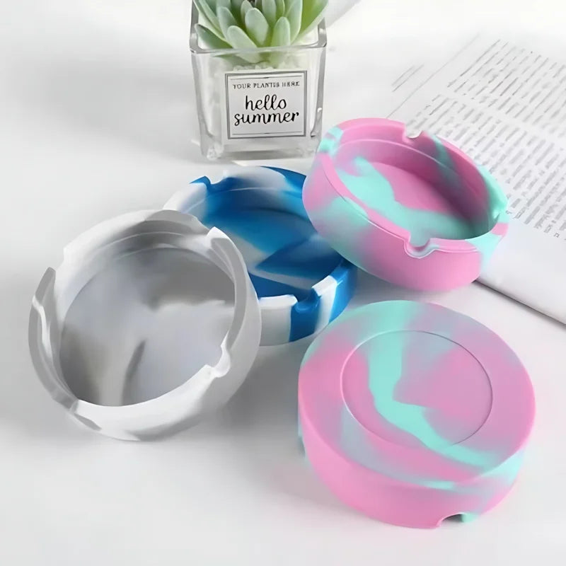 Silicone Ashtray - Shatterproof, Glow-in-Dark, Easy Clean for Indoor/Outdoor, Home, Bar, Hotel Use