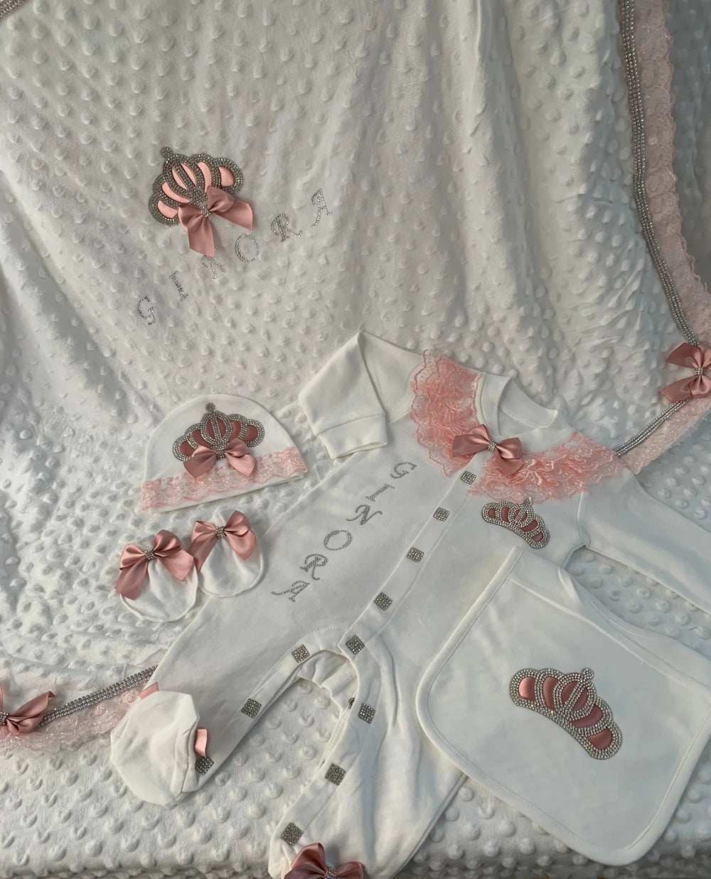 Customized Name Newborn Baby Boss Embroidery Lace Romper Outfit Infant Wrapped Baby Products Pants Mittens Receiving Blanket