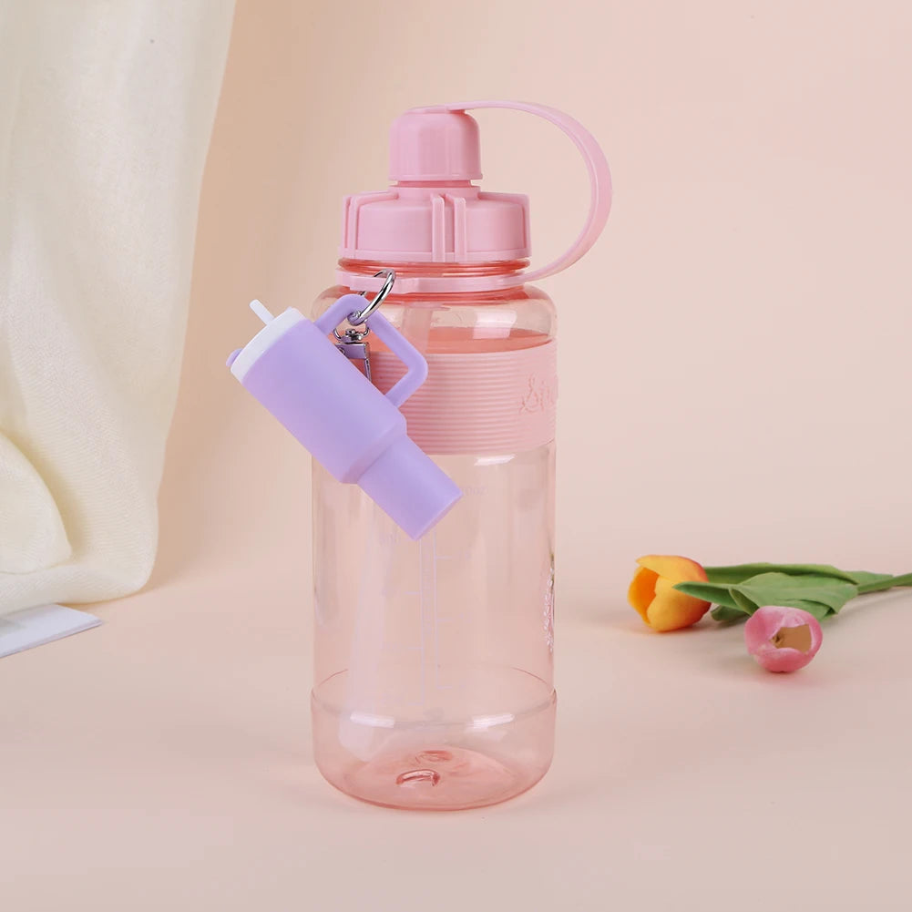 Mini Cup Keychain Lip Balm Keychain Cute Tumbler Key Ring Chapstick Holder Keychain Handbag Charms Key Ring for School Bag