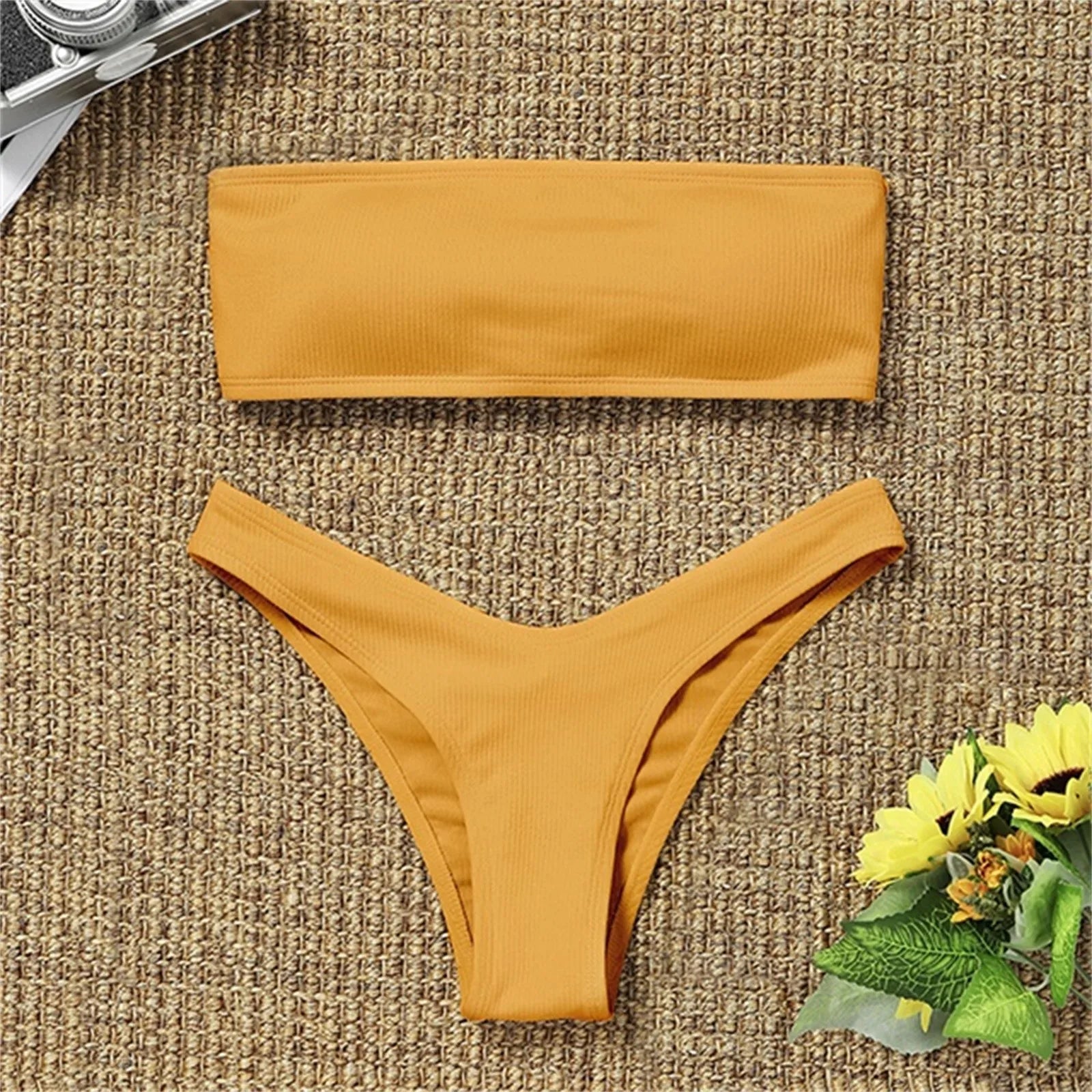 2026 New Solid Color Sexy Two Piece Swimsuit for Female Fashion Strapless Top and Trunk Tropical Summer Beachwear Bathing Suit