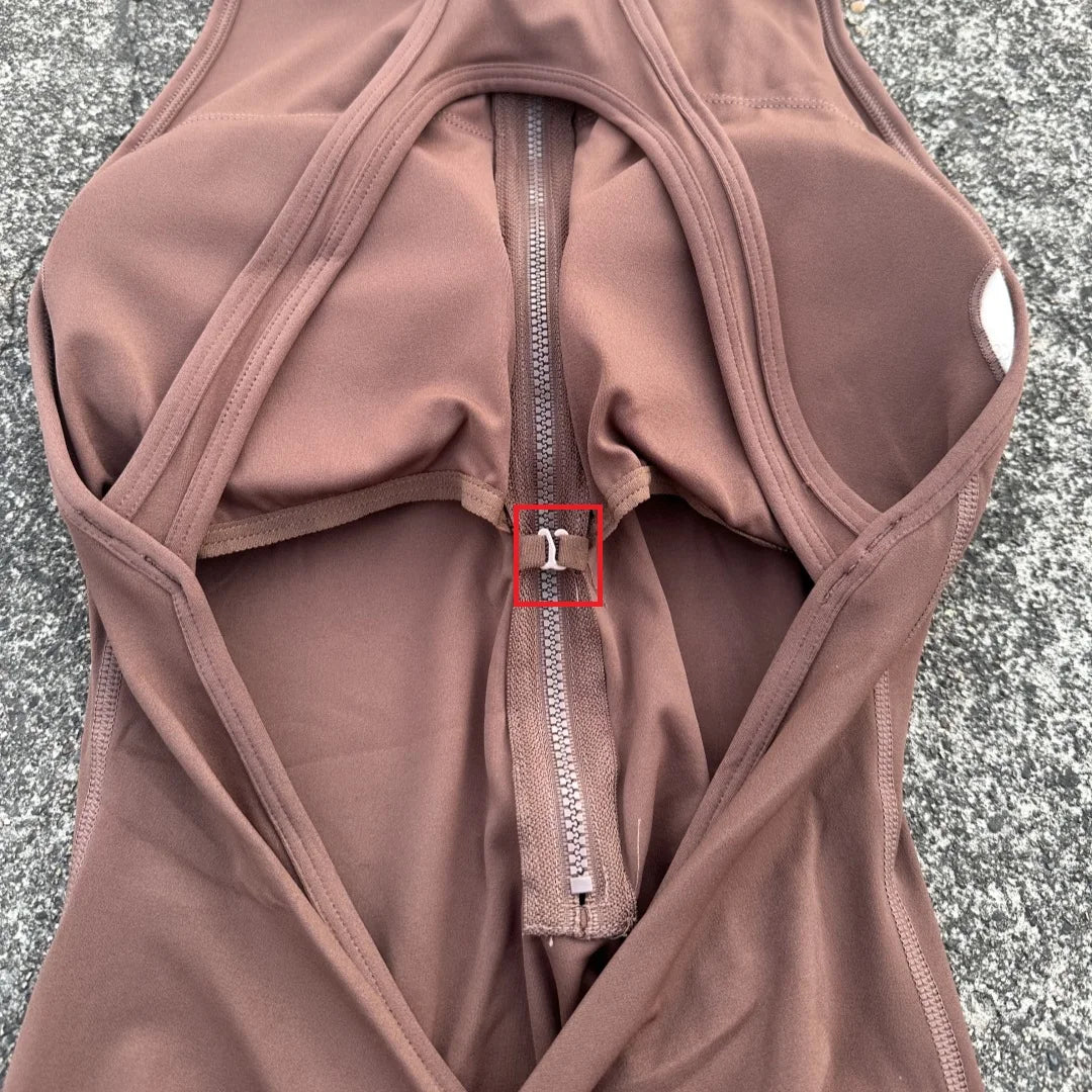 Solid Color Scrunch Back Waist Tight Yoga Jumpsuit Shorts Set for Women, Zipper Gym Sportswear Fitness One-Piece Sports Suit