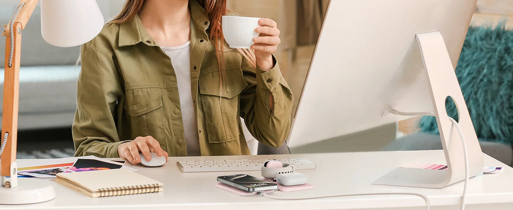 Cell Phone Wireless Charger - 3-in-1 Travel Charging Station for Multiple Devices, Portable Foldable Magnetic Charging Pad