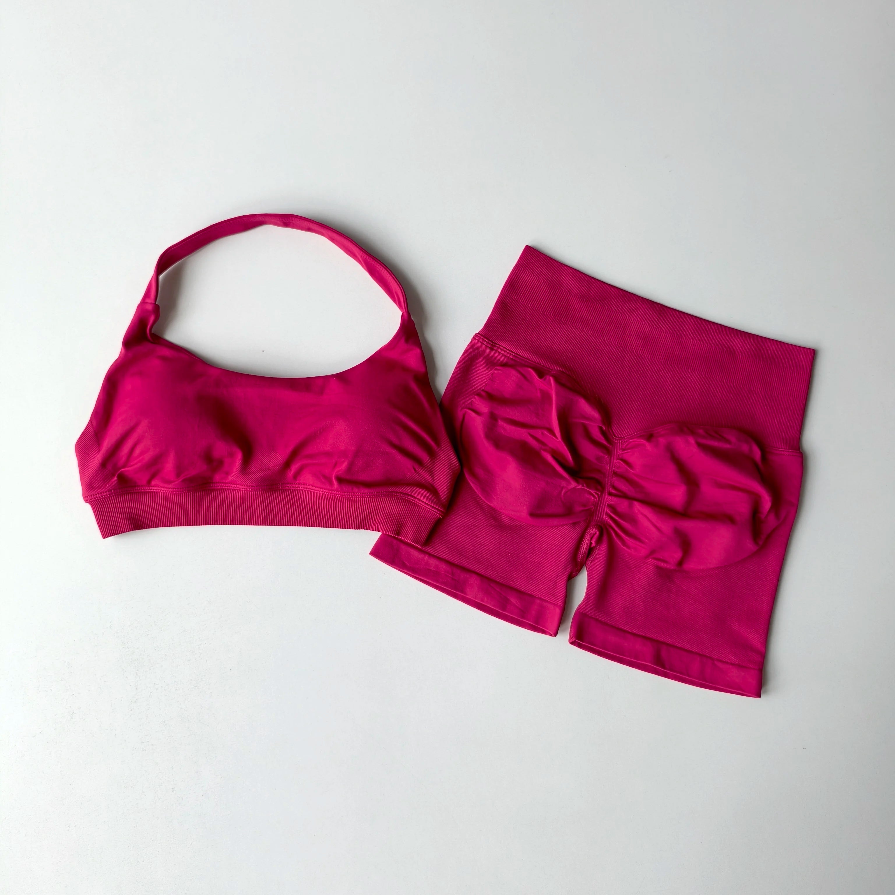 2 Pieces Yoga Suit for Women Seamless Fitness Gym Clothes Halter Sports Bra Matching Impact Shorts Workout Sets Gym Outfit