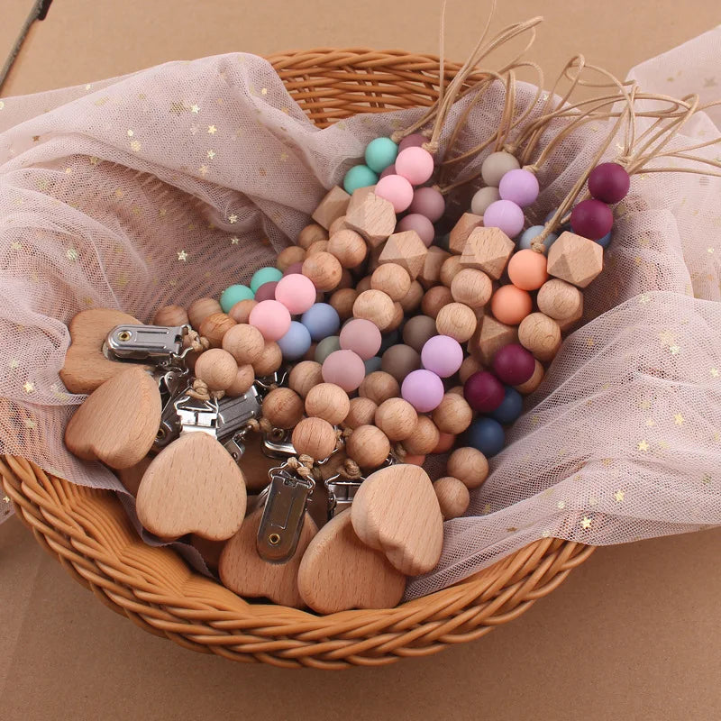 Baby products cartoon love beechwood pacifier clip creative baby silicone beads bite teeth pacifier chain