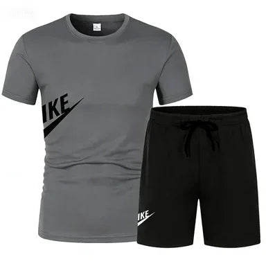 2026 Men's Summer T-shirt and Shorts Set, Men's Breathable Sportswear Set, Casual and Fashionable Short-sleeved T-shirt Set