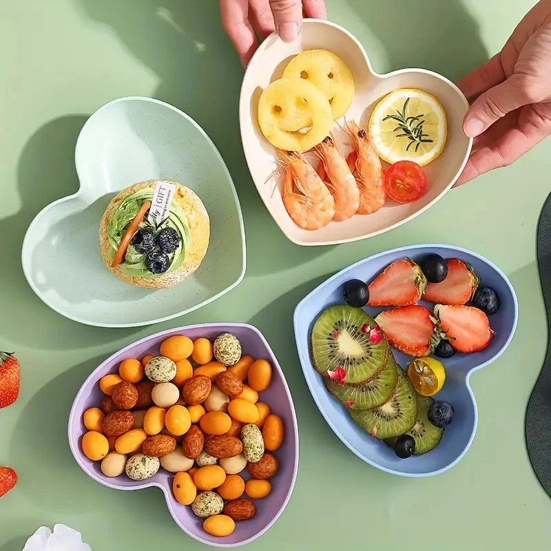 5pcs Love plate Home table bone spitting plate Snack plate Dessert plate Reusable plastic plate