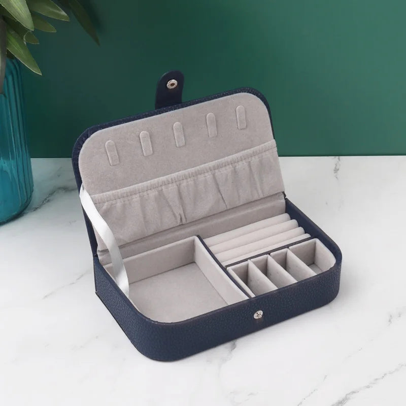 2024 Portable Jewelry Box Jewelry Organizer Display Travel Jewelry Case Boxes Button Leather Storage Chenille Jewelers Joyero