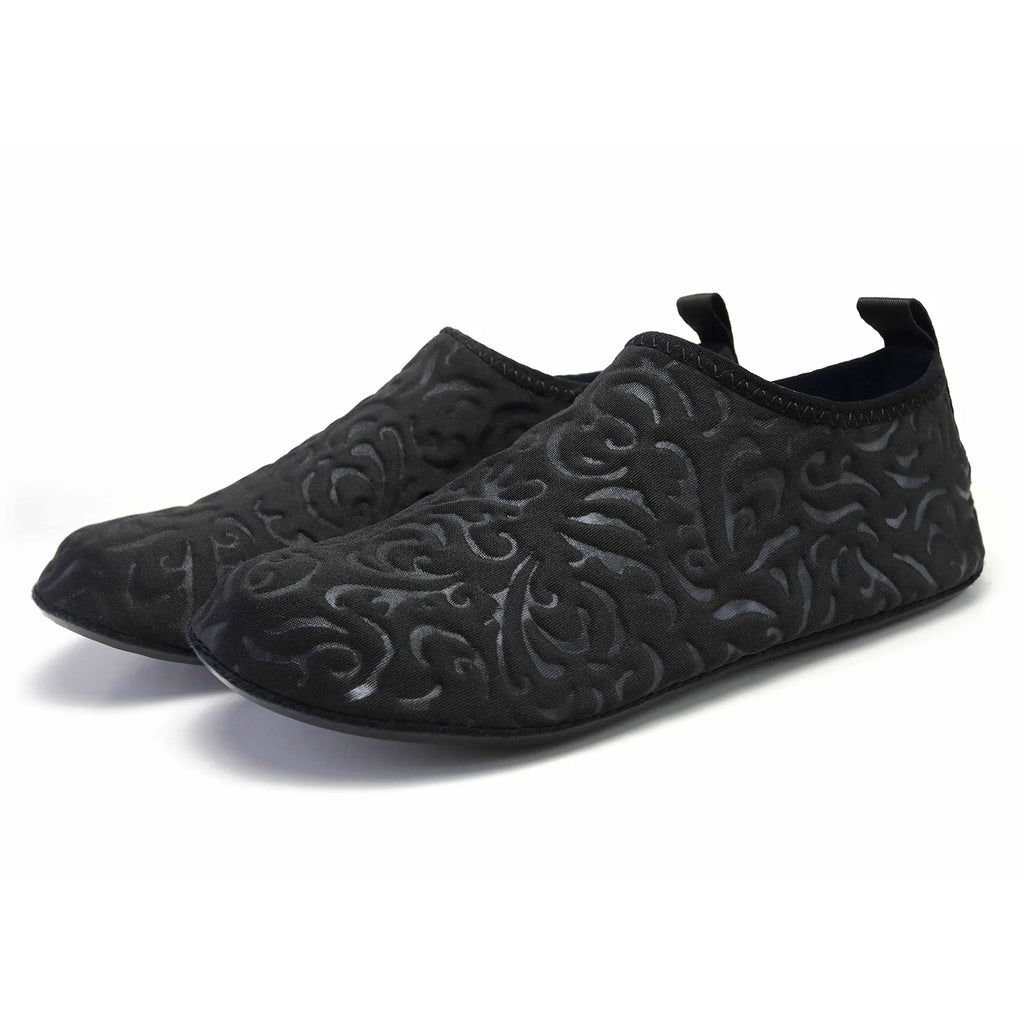 2023 Couple Aqua Shoes Summer Lightweight Men Water Shoes Quick-drying Women Beach Shoes Soft Anti-slip Sneakers Free Shipping