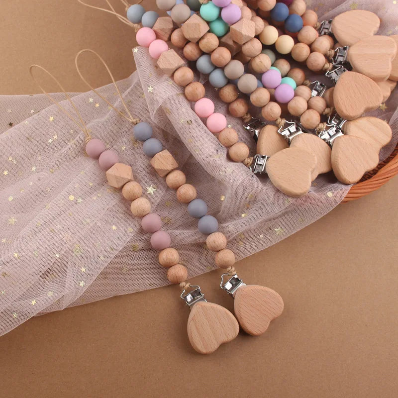 Baby products cartoon love beechwood pacifier clip creative baby silicone beads bite teeth pacifier chain