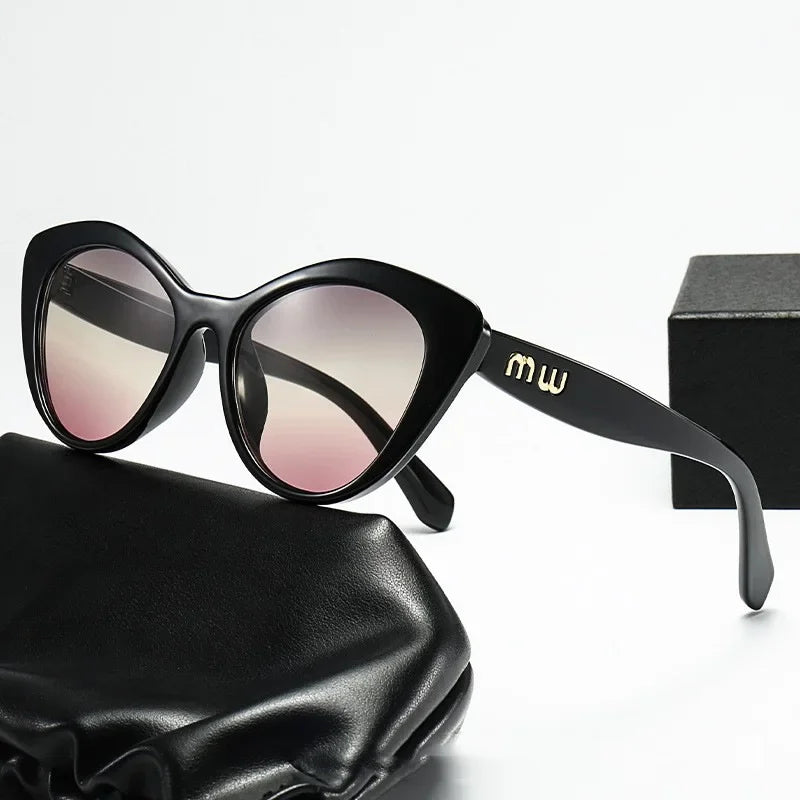2026 New Fashion Cool Sunglasses Women Luxury Brand Letters Anti Strong Light Vintage Cat Eyes Sun Glasses Ladies Gafas UV400