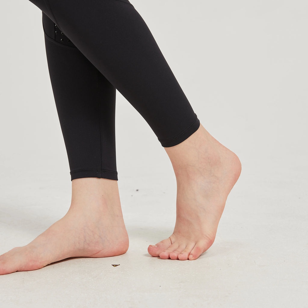 Professional equestrian pants full silicone quick-dry elastic tight equestrian sports pants anti-slip riding pants thick wear-re