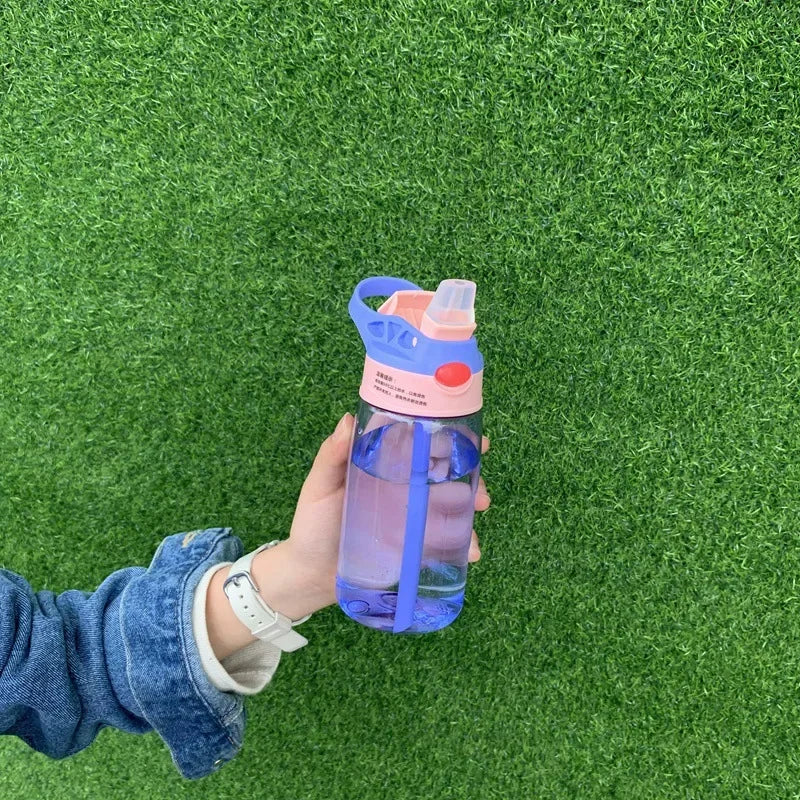 Vaso Sippy Cartoon para Niños con Pitillo | Antiderrame | Portátil Exterior 🍼