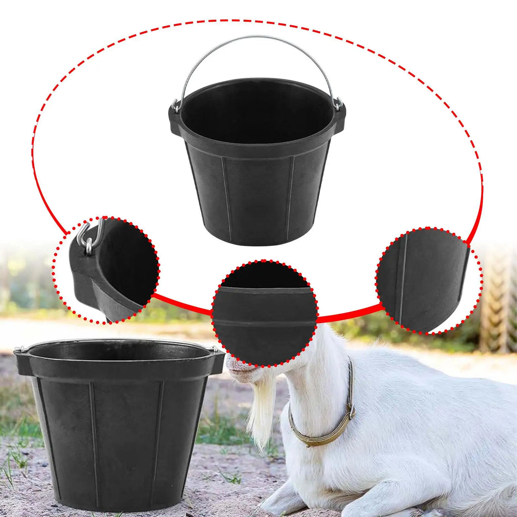 Cubo Comedero de Goma 8L para Caballos y Ganado | Multifuncional | Animales 🐄