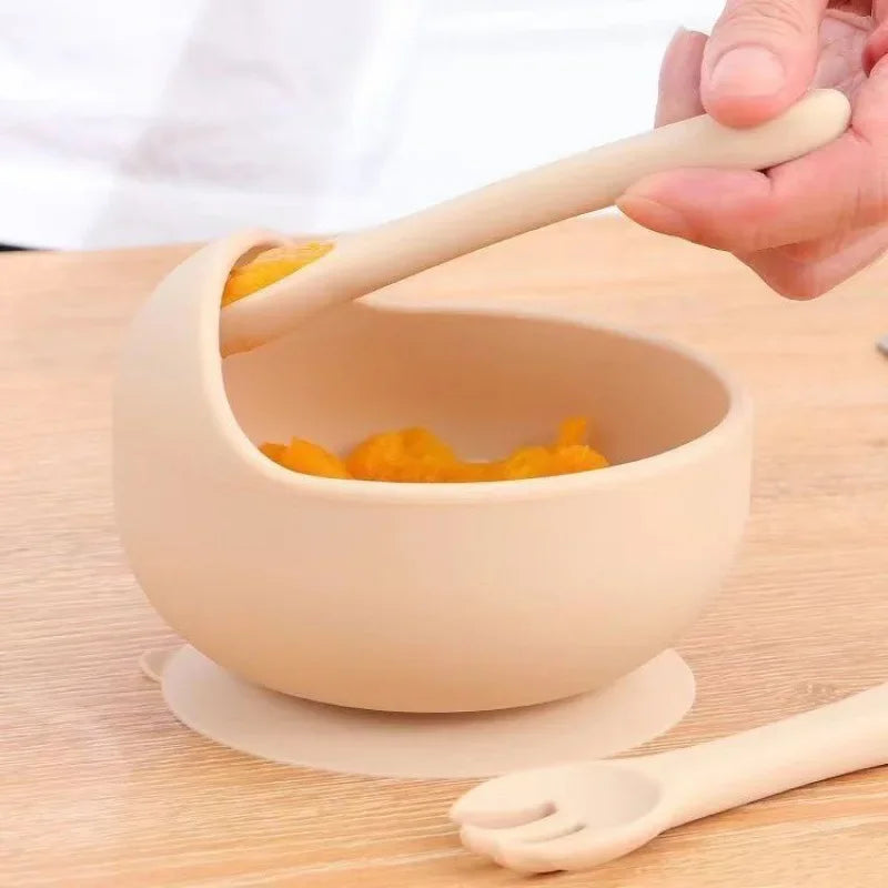 Set de Vajilla de Silicona para Bebé | Bol, Plato, Vaso, Cuchara y Tenedor 🍼