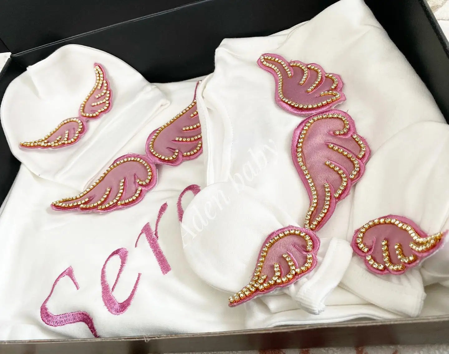 Customized Name Newborn Baby Boss Embroidery Lace Romper Outfit Infant Wrapped Baby Products Pants Mittens Receiving Blanket