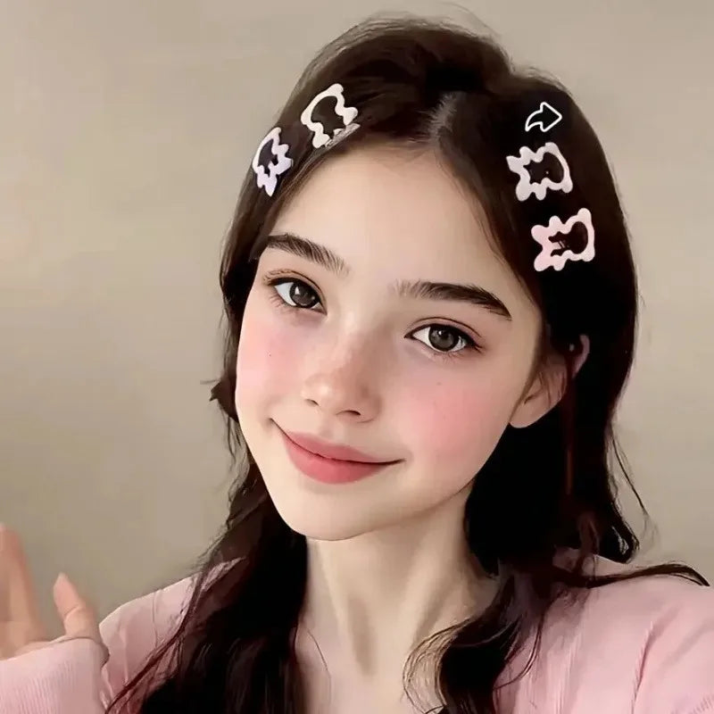 30pcs Mixed Pack Heart-shaped and Bow-shaped Hair Clips Suitable for Girls As Party or Holiday Gifts Hair Accessories