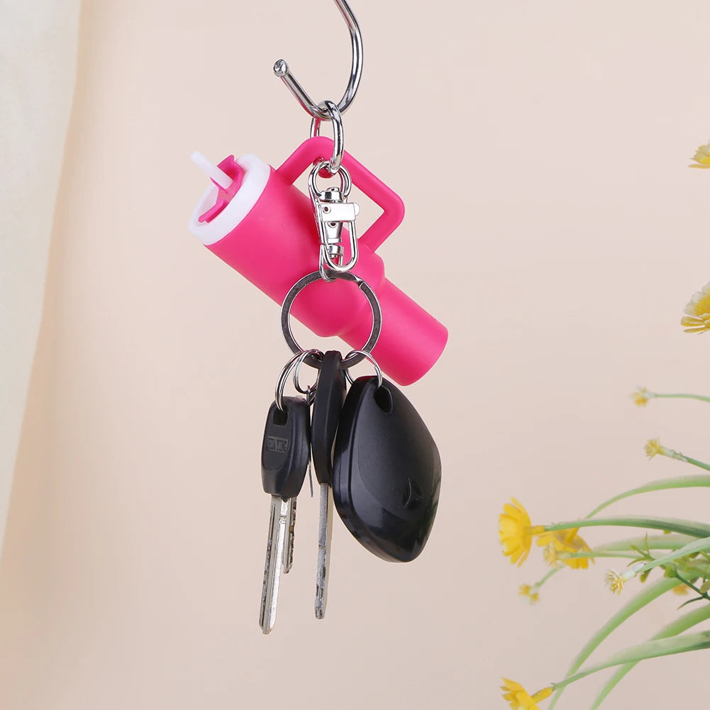 Mini Cup Keychain Lip Balm Keychain Cute Tumbler Key Ring Chapstick Holder Keychain Handbag Charms Key Ring for School Bag
