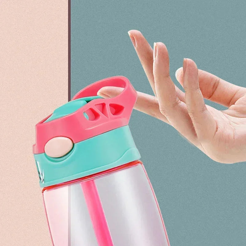 Vaso Sippy Cartoon para Niños con Pitillo | Antiderrame | Portátil Exterior 🍼