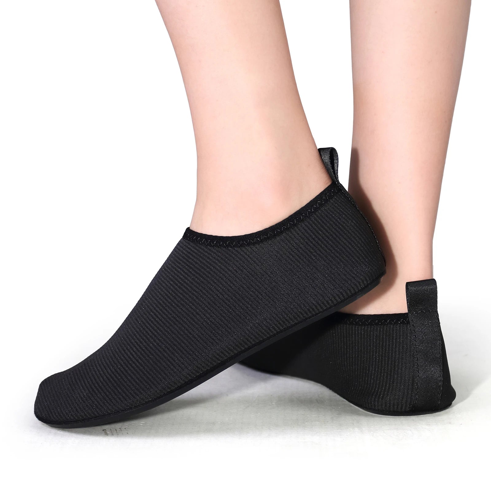 2023 Couple Aqua Shoes Summer Lightweight Men Water Shoes Quick-drying Women Beach Shoes Soft Anti-slip Sneakers Free Shipping