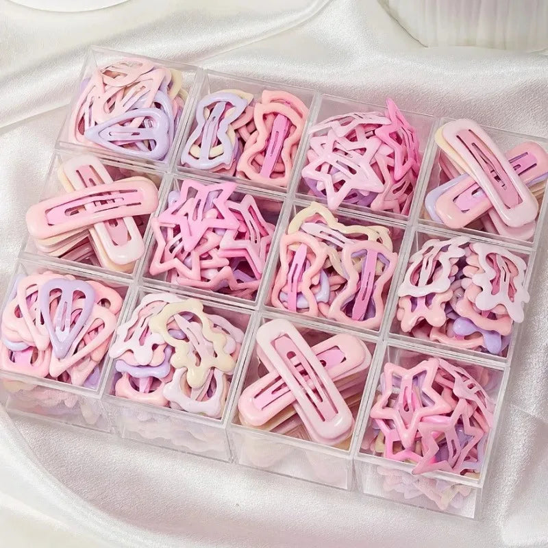 30pcs Mixed Pack Heart-shaped and Bow-shaped Hair Clips Suitable for Girls As Party or Holiday Gifts Hair Accessories