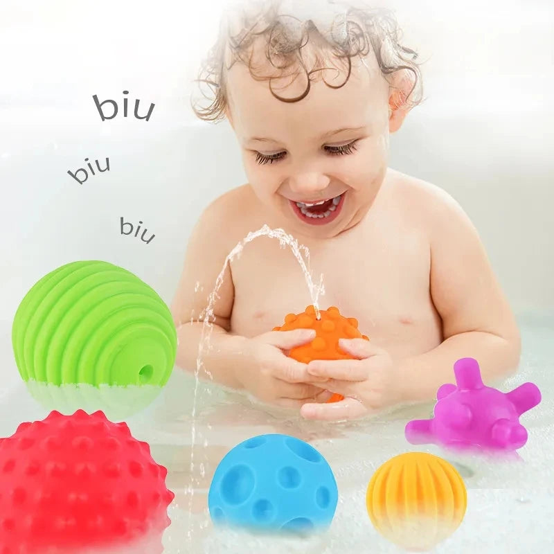 Baby Dinosaur Bath Toys for Toddler Infant Water Spraying Squeeze-sounding Dabbling Toy Floating Animals Kids Bathtub Pool Toys