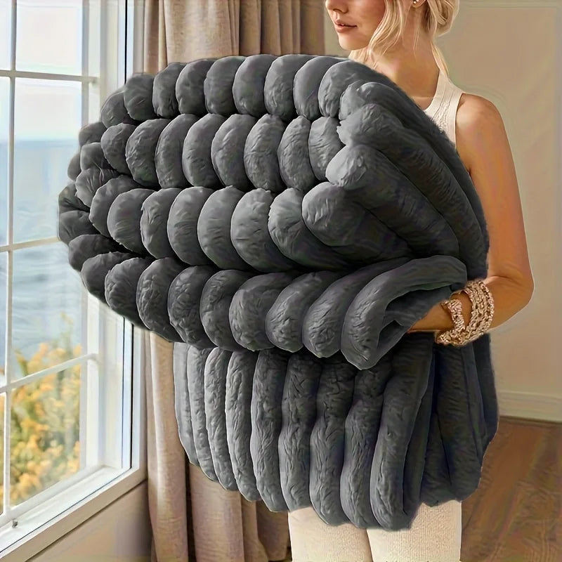 ROSEKIND Blankets 3 Size for Bed, 300GSM Soft & Warm Fleece Blanket, This stylish throw blanket for All Season
