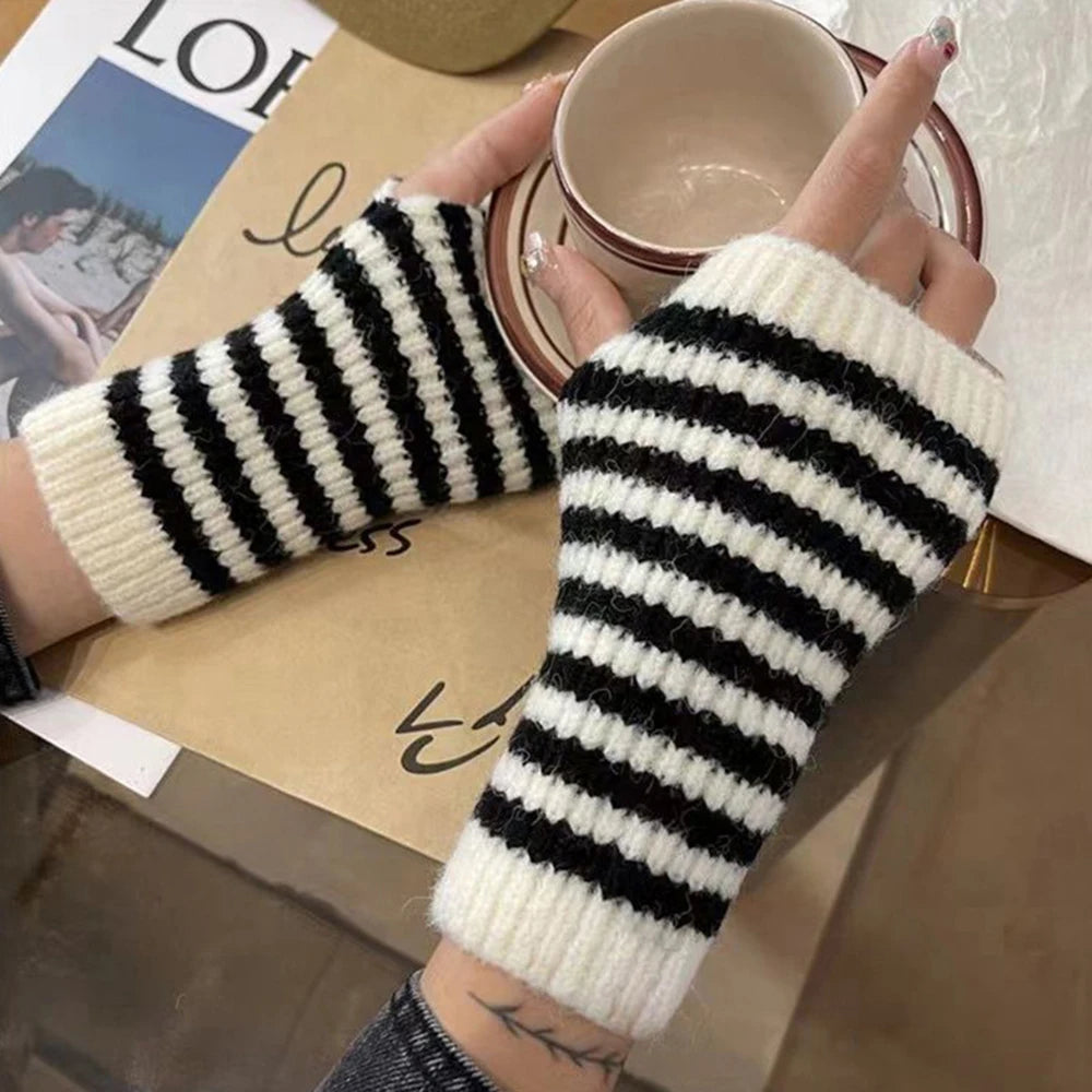 Women's Knitted Fingerless Arm Sleeves Gothic Style Striped Winter Long Arm Warmers Girls Harajuku Y2K Fashion Wrist Gloves