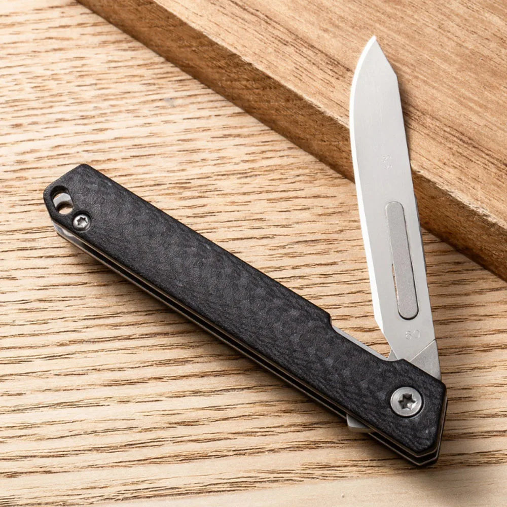 Small Folding Scalpel Knife Carbon Fibre Handle Utility Knives With Clip Compact Keychain Boxcutter Replaceable Blades
