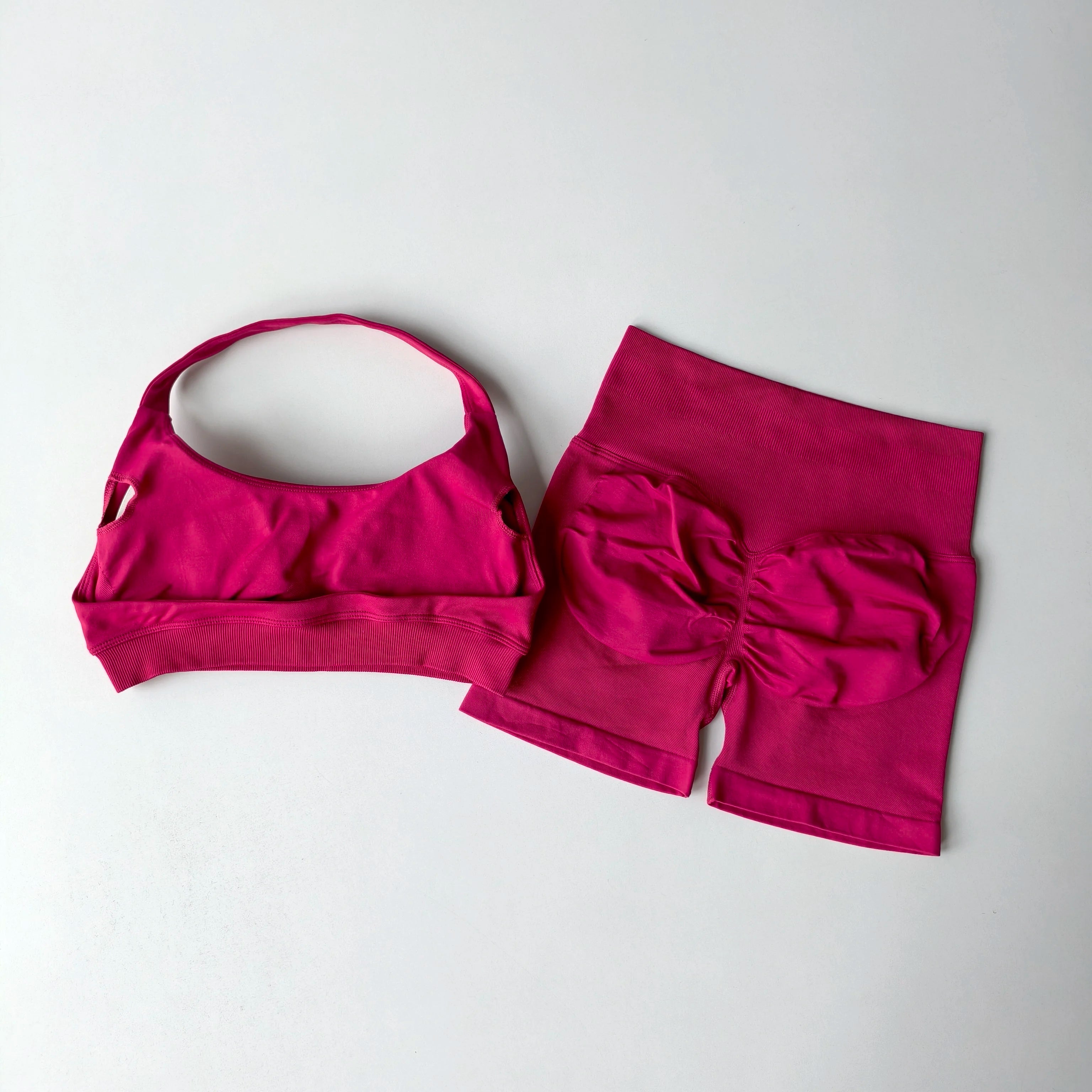 2 Pieces Yoga Suit for Women Seamless Fitness Gym Clothes Halter Sports Bra Matching Impact Shorts Workout Sets Gym Outfit