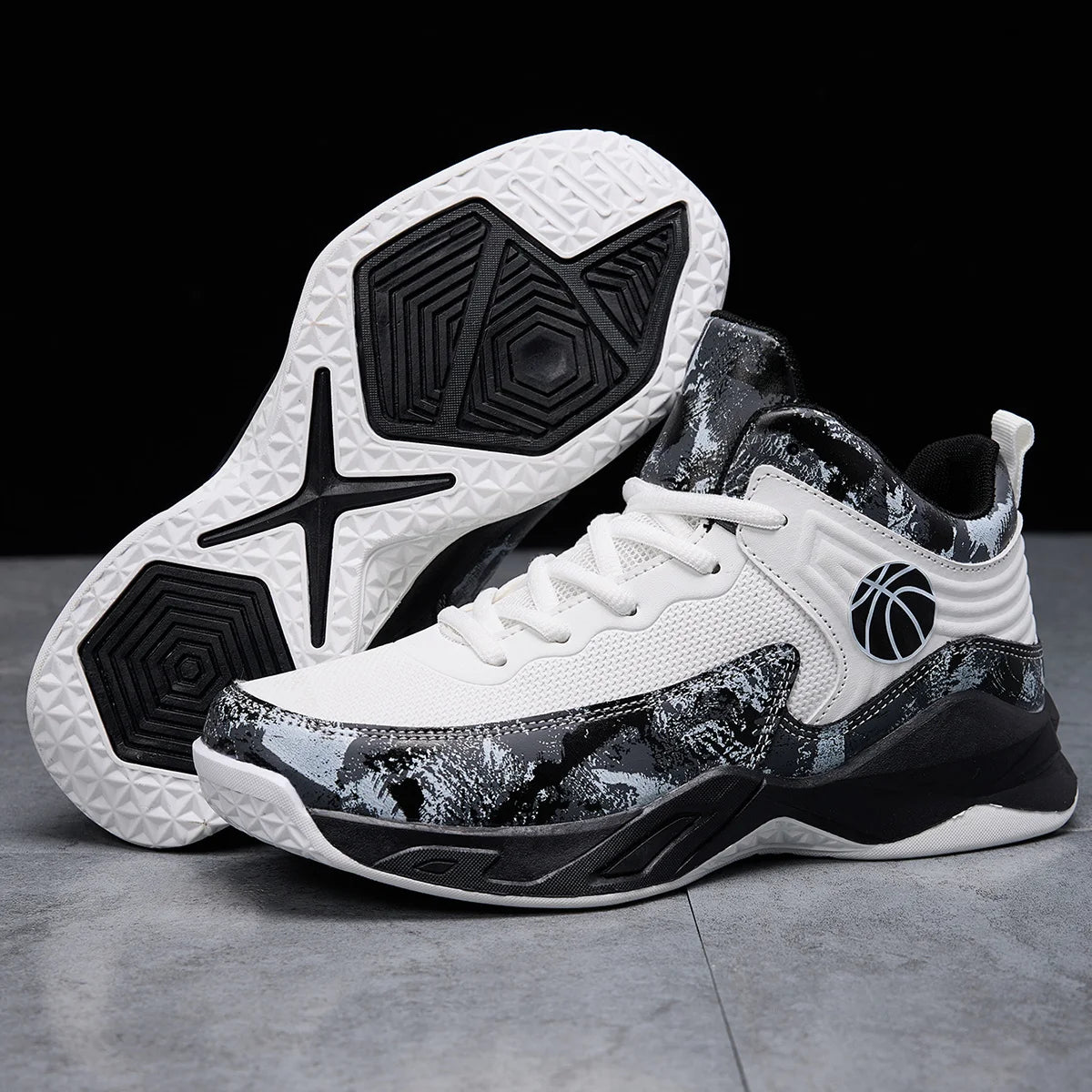 Kids' High-Top Basketball Sneakers – Anti-Slip, Star Pattern, Lace-Up