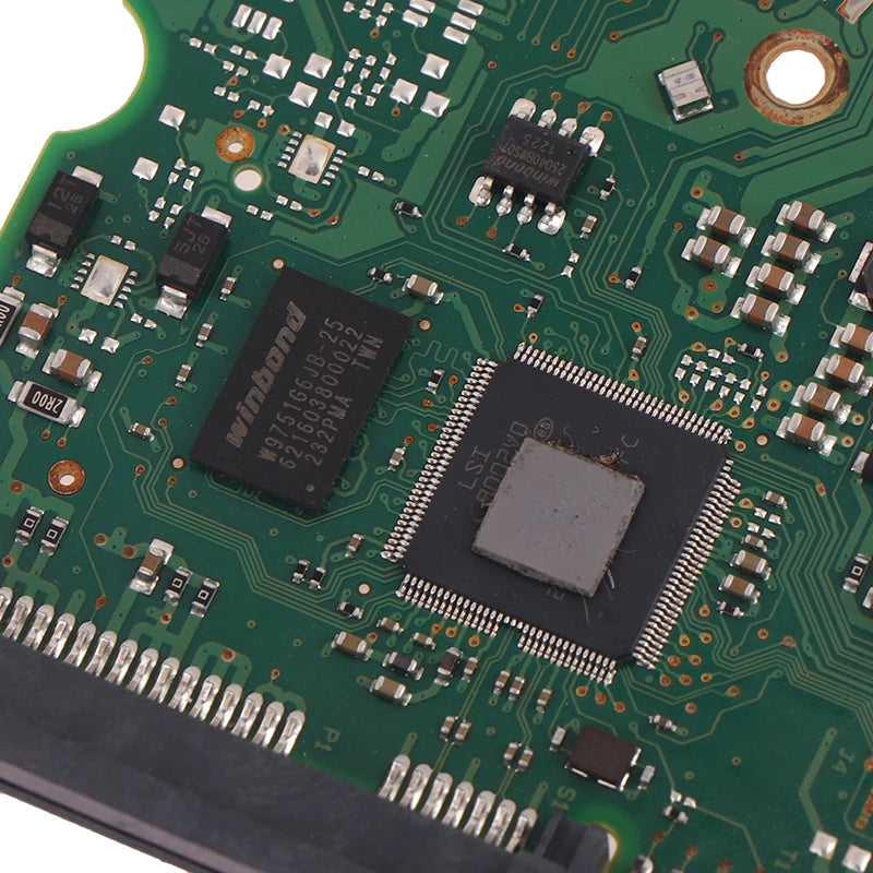 Seagate HDD PCB Logic Board/ 100687658 REV C , 100687658 REV B / 1332 / ST3000DM001 , ST1000DM003 , ST2000DM001