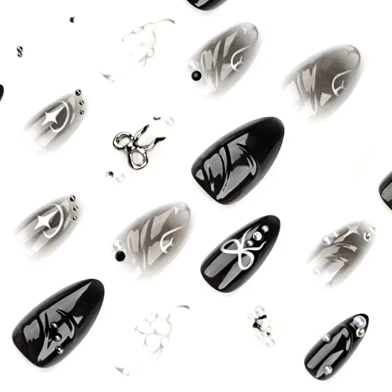 Uñas Postizas Y2K Almendra 24pcs | Lazo Plateado con Diamante | Press On Negras 💅 - Firu Total Sales
