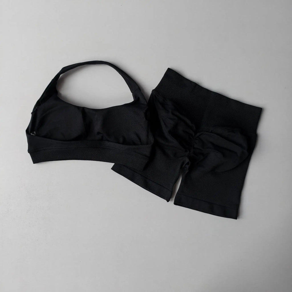 2 Pieces Yoga Suit for Women Seamless Fitness Gym Clothes Halter Sports Bra Matching Impact Shorts Workout Sets Gym Outfit
