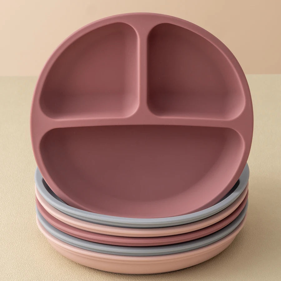 Plato de Silicona con Ventosa para Bebé | Sin BPA | Entrenamiento de Comida 🍼 - Firu Total Sales