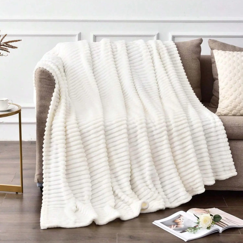 ROSEKIND Blankets 3 Size for Bed, 300GSM Soft & Warm Fleece Blanket, This stylish throw blanket for All Season