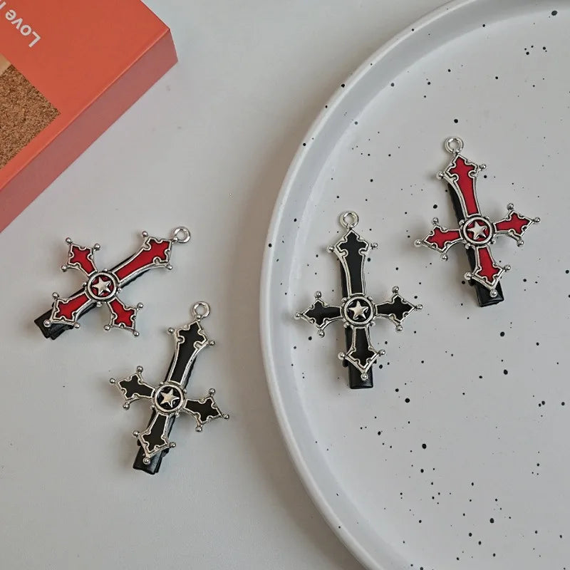 Dark Punk Gothic Cross Hair Clip Y2k Subculture Niche Design Sweet Cool Style Edge Bangs Clip Personality Accessory