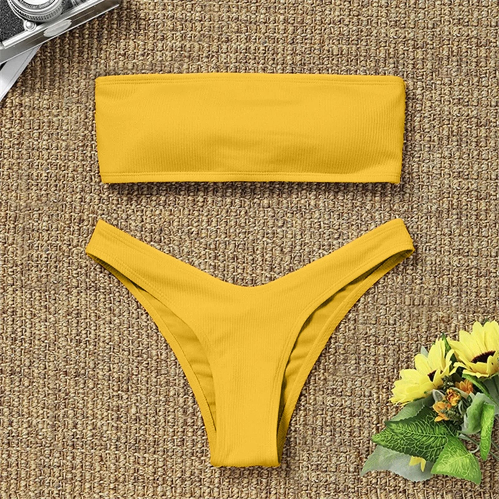 2026 New Solid Color Sexy Two Piece Swimsuit for Female Fashion Strapless Top and Trunk Tropical Summer Beachwear Bathing Suit