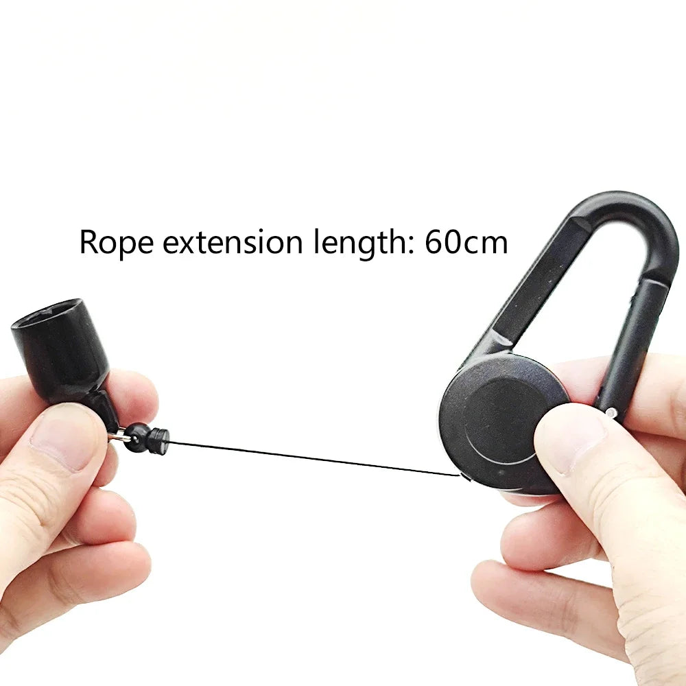 1Pcs Lighter Holder Sleeve Clip With Retractable Keychain Carabiner Windproof Lighter Protective Cover Smoking Accessories
