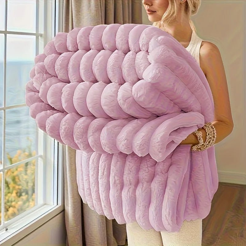 ROSEKIND Blankets 3 Size for Bed, 300GSM Soft & Warm Fleece Blanket, This stylish throw blanket for All Season - Firu Total Sales